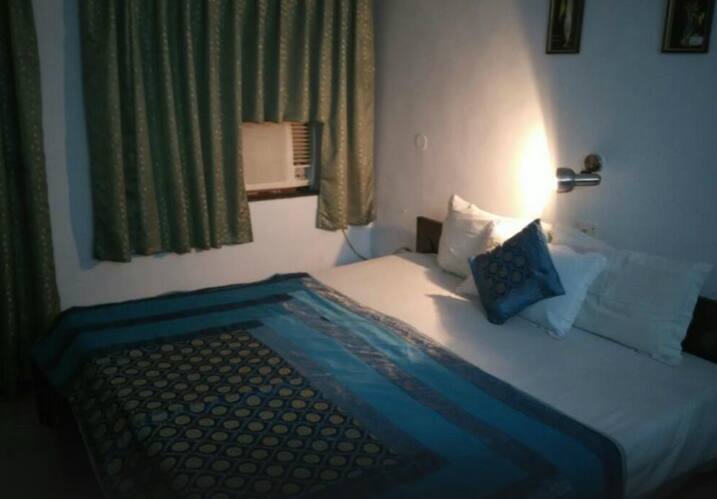 Comfort Bed and Breakfast, New Delhi 1